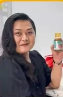 Ibu Hajat bersama Madu Vitagerd