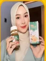 Sinta Aprilianas bersama Madu Vitagerd
